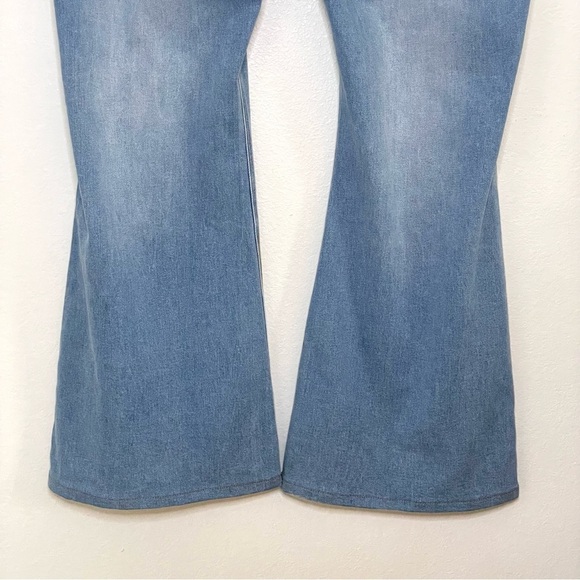 NWT The Ragged Priest Low Rider Bootcut Jean Flare Stretch Denim Light Blue 38 - Picture 10 of 16